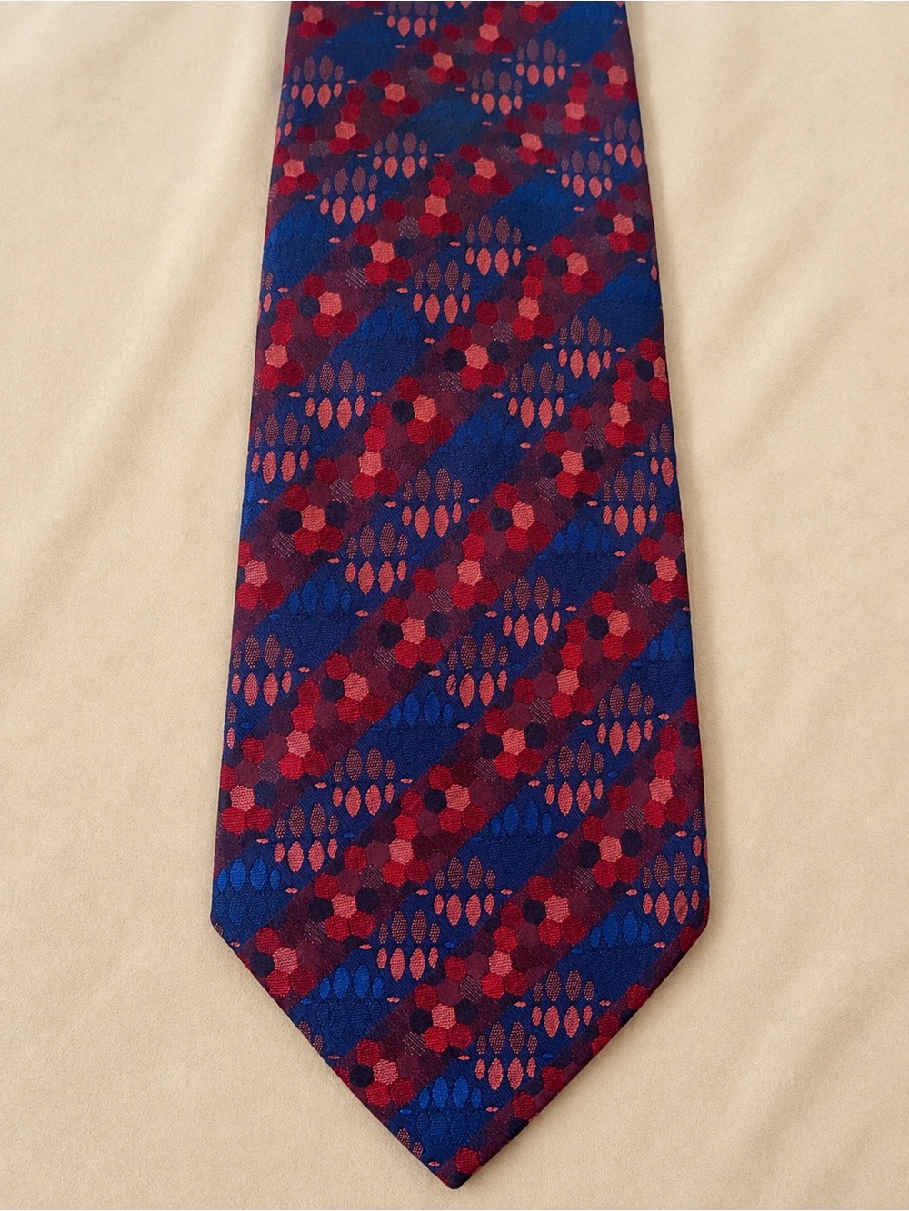 EMILIO PUCCI vintage Blue and Burgundy Patterned Tie .